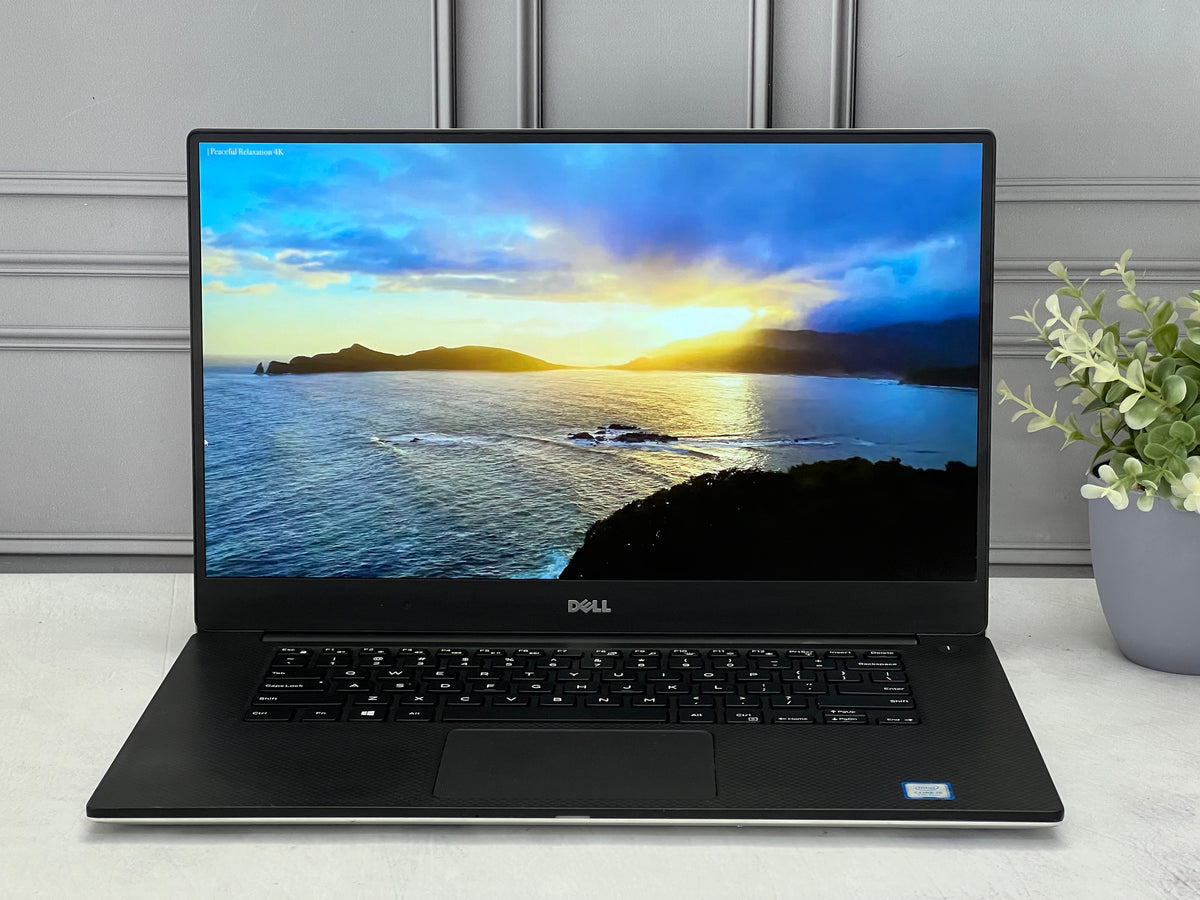 Laptop Dell XPS 15 9550 | Core i5 6ta Gen | SSD 256GB | 16GB RAM DDR4 | Tarjeta NVIDIA GeForce GTX 960M 2GB | Pantalla 15.6" | Windows 11