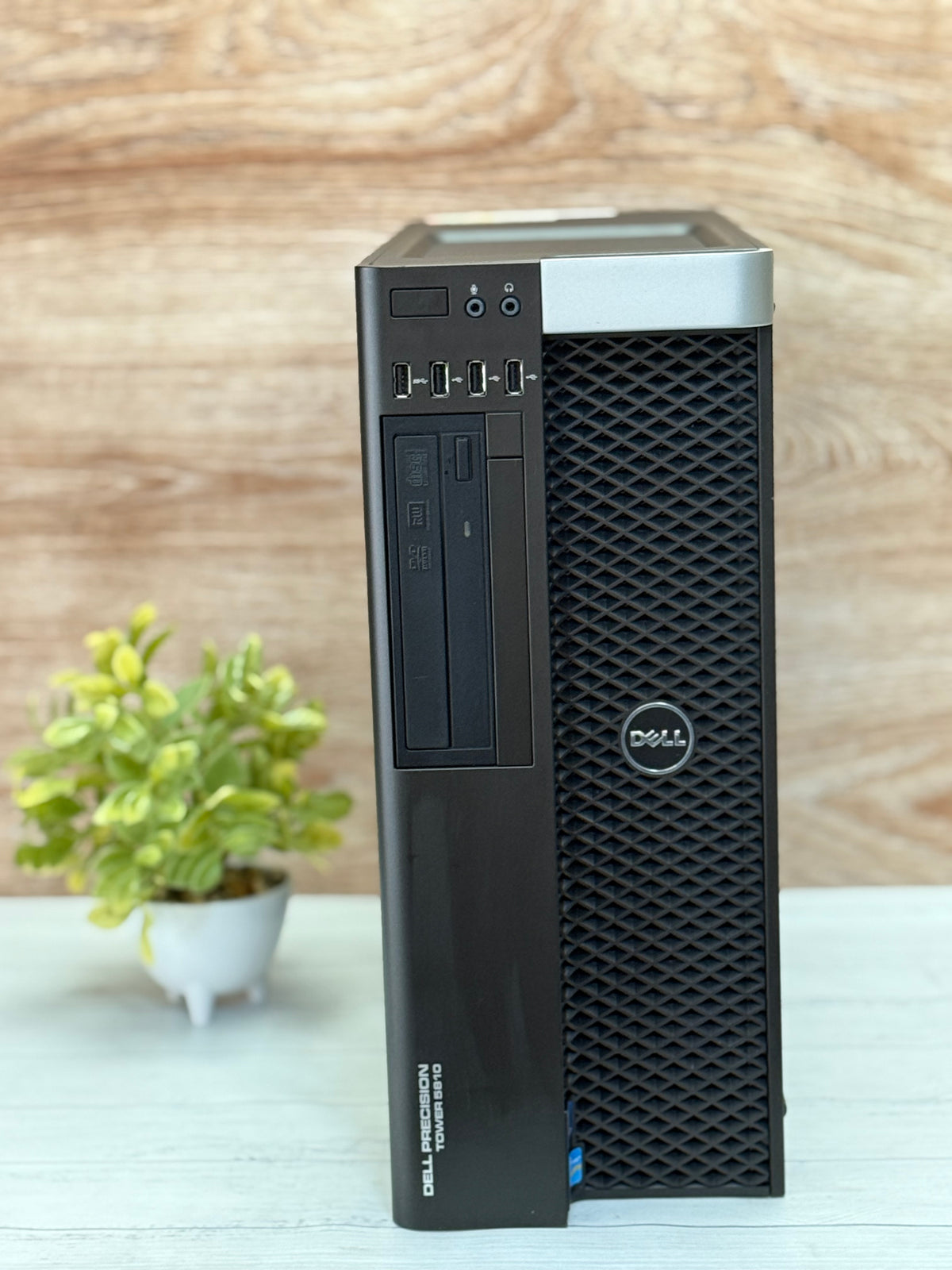 Workstation Dell Precision Tower 5810 | Intel Xeon E5-1630 v4 | SSD 1TB | 64GB RAM DDR4 | NVIDIA Quadro k2200 4GB | Windows 10
