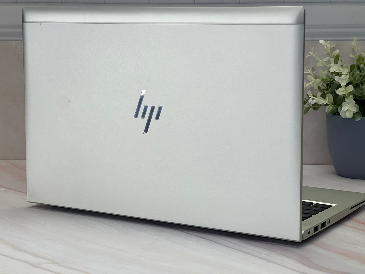 Laptop HP EliteBook 840 G7 Core i7 10ma Gen 16GB RAM | SSD 256GB | Pantalla 14” Windows 11