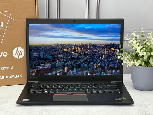 Laptop Lenovo T470s Core i5 6ta gen SSD 256GB RAM 20GB DDR4 Pantalla 14" Clase B