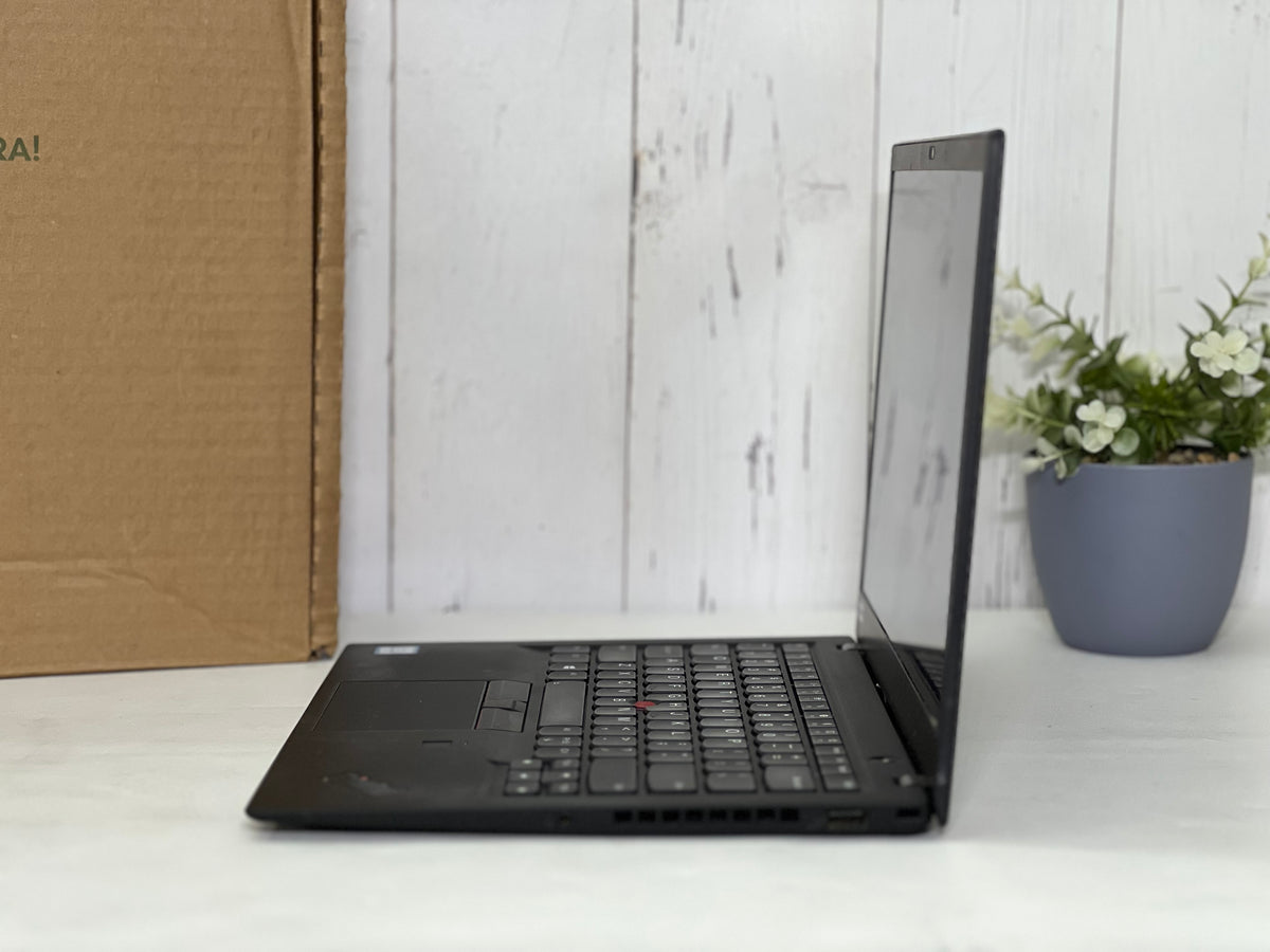 Laptop Lenovo ThinkPad X1 Carbon Core i7 8va Gen | 16GB RAM | SSD 256GB | Pantalla Táctil 14" CLASE B