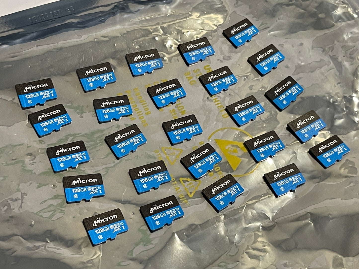 Micro SD 128GB Micron | Clase 10 UHS-I | Resistente al agua y golpes