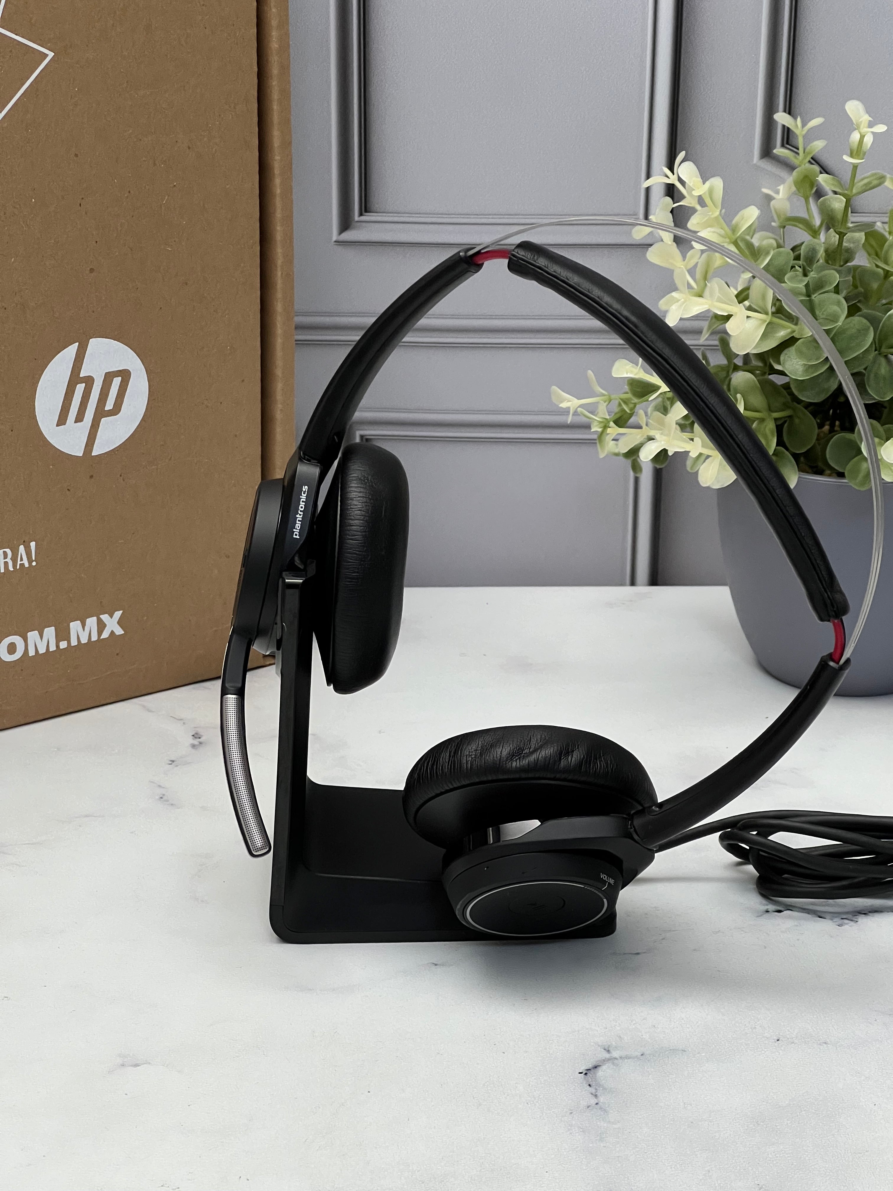 Akku passend für Plantronics Voyager Focus B825, 3.7V, 360 mAh Akku passend für Plantronics Voyager Focus B825, 3.7V, 360 mAh
