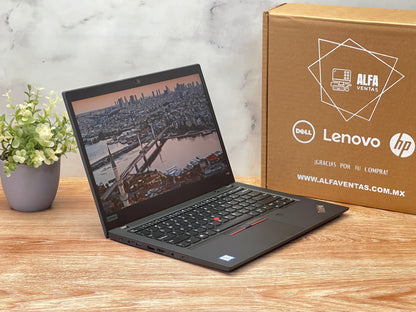 Laptop Lenovo Thinkpad T490 Core i7 8va gen SSD 256GB 16GB DDR4 Pantalla 14" CLASE B