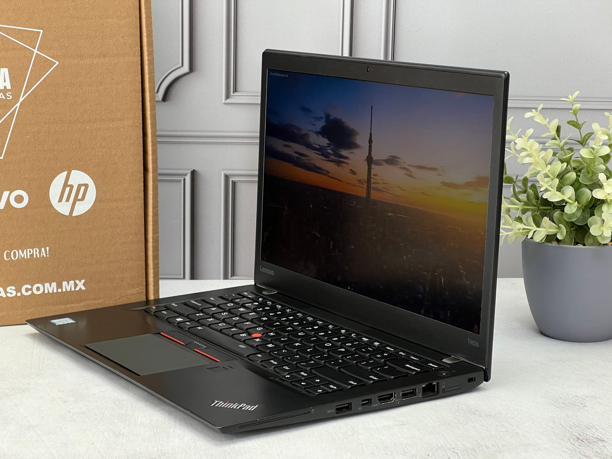 Laptop Lenovo T470s Core i5 6ta gen SSD 256GB RAM 20GB DDR4 Pantalla 14" Clase B