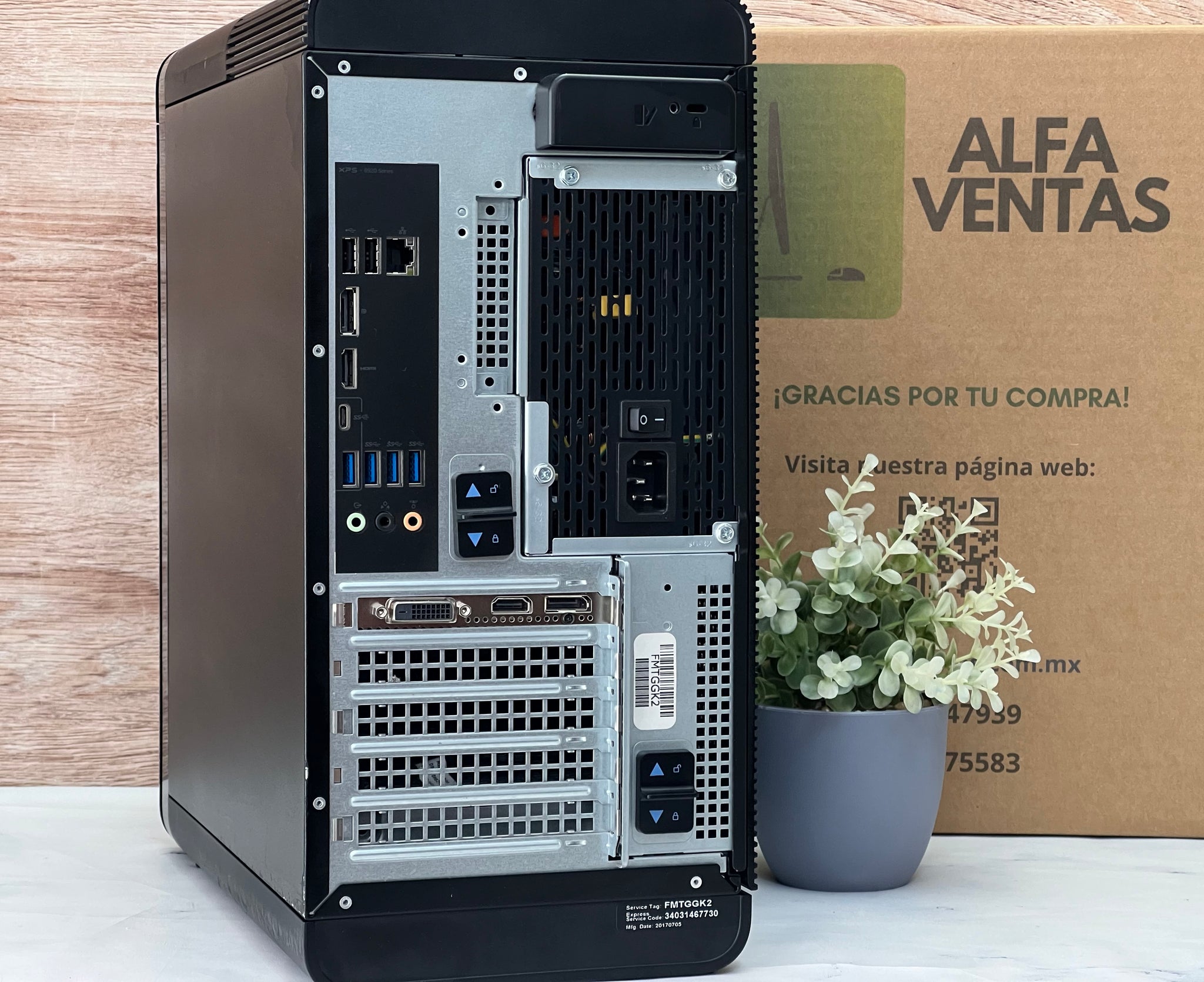 美品 XPS8920 i7-7700/16G/SSD+HDD/GTX1050Ti DELL XPS 8920(Core i7-7700 3.6GHz/16GB/SSD 256GB+HDD 2TB/Blu-ray