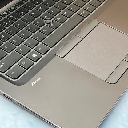 Laptop HP ZBook 15U G4  Core i7 7ma Gen 16GB RAM SSD 256GB  Tarjeta AMD FirePro  2GB CLASE B