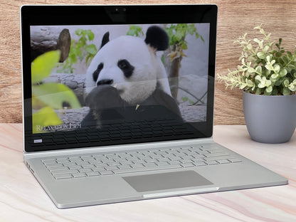 Microsoft SurfaceBook Gen 1 Core i5 6ta Gen SSD 256GB RAM 8GB Pantalla Táctil Windows 10 Clase B