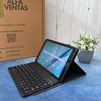 Tablet Samsung Galaxy Tab A SM-T580  10.1” 16GB 2GB RAM  WiFi + Case con Teclado