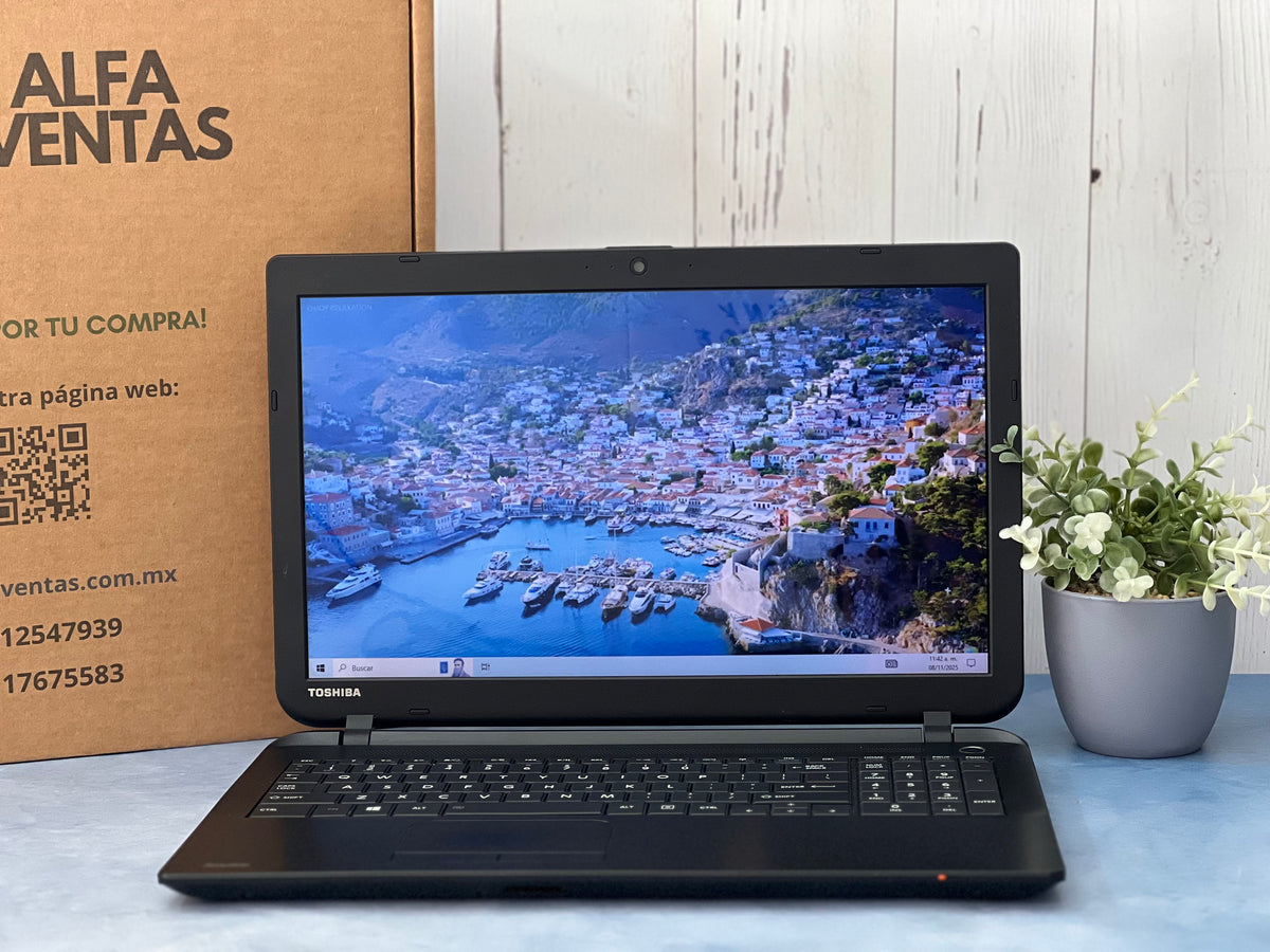 Laptop Toshiba Satellite C555 Celeron SSD 240GB 8GB RAM Pantalla 15.6” Windows 10
