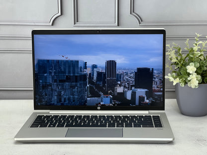 Laptop HP ProBook 640 G8  Core i5 11VA Gen 16GB RAM  SSD 256GB  Pantalla 14" Windows 11