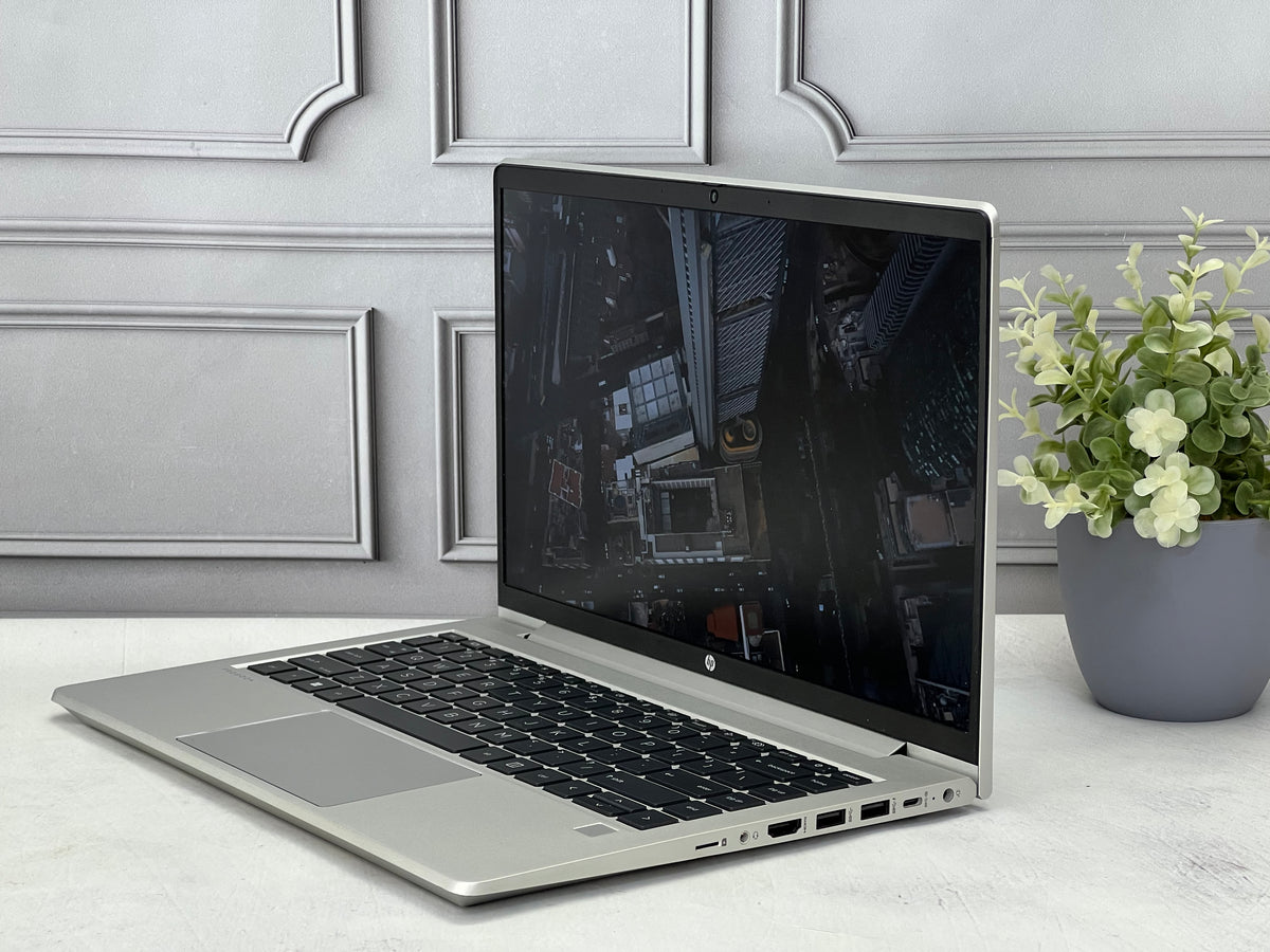Laptop HP ProBook 640 G8  Core i5 11VA Gen 16GB RAM  SSD 256GB  Pantalla 14" Windows 11