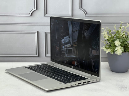 Laptop HP ProBook 640 G8  Core i5 11VA Gen 16GB RAM  SSD 256GB  Pantalla 14" Windows 11