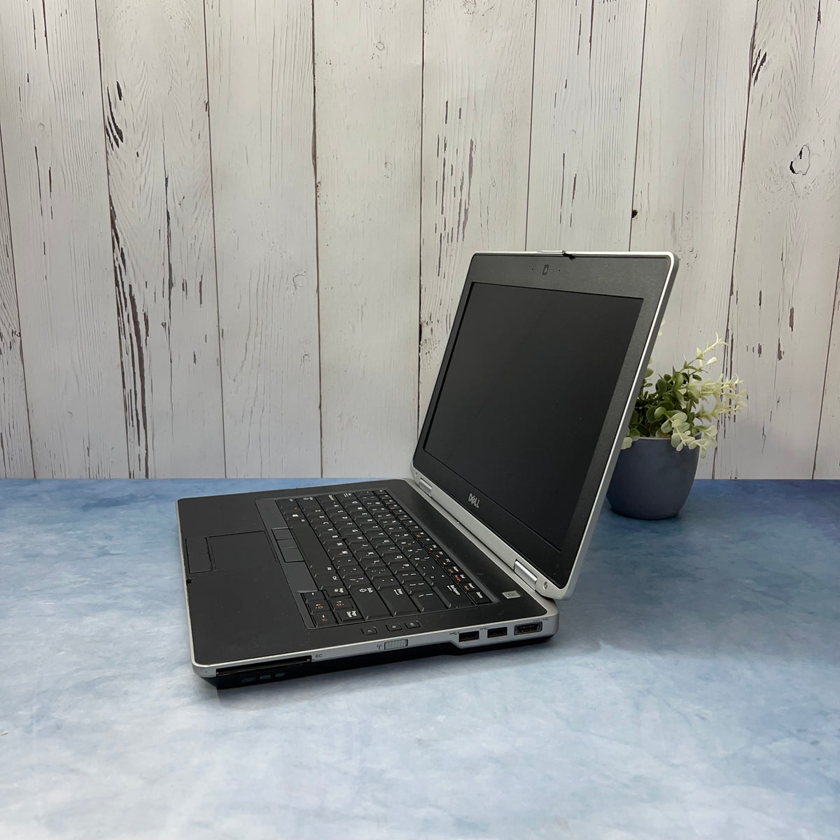 Laptop Dell Latitude E6430 Core i5 3era Gen SSD 256GB RAM 16GB Pantalla 14" Tarjeta NVIDIA 1GB