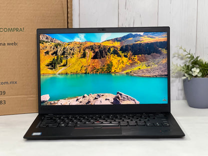 Laptop Lenovo ThinkPad X1 Carbon  Core i7 8va Gen | 16GB RAM | SSD 256GB | Pantalla Táctil 14" CLASE B
