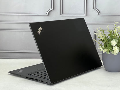 Laptop Lenovo ThinkPad T14s Gen 1 | Core i7 10ma Gen | SSD 256GB | 16GB RAM | Pantalla Táctil 14"