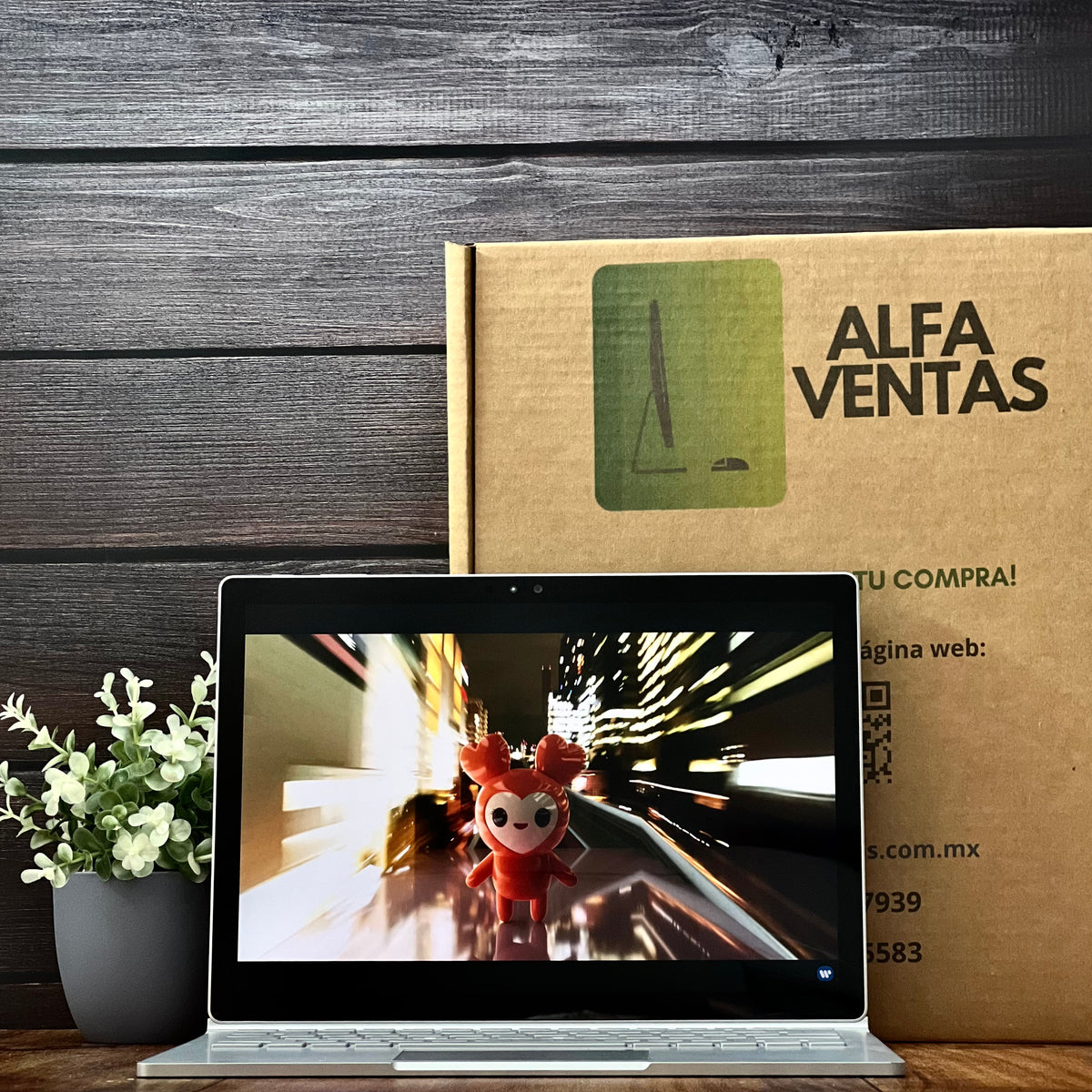 Laptop Microsoft Surface Book 2 | Core i7 8va Gen | SSD 512GB | 16GB RAM | NVIDIA GeForce GTX 1060 6GB | Pantalla Táctil 15”