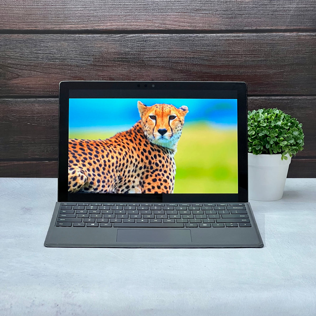 Microsoft Surface PRO 4 | Core i5-6ta Gen | SSD 256GB | RAM 8GB | Pantalla Táctil | CLASE B