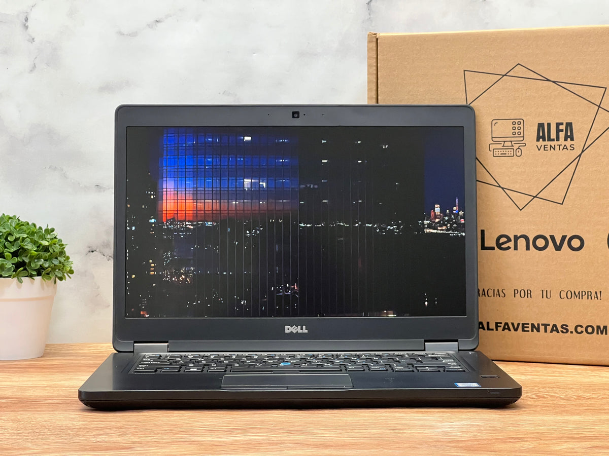 Laptop Dell Latitude 5480 Core i7 6ta gen SSD 256GB 16GB RAM Pantalla 14 " Tarjeta GEFORCE 2GB