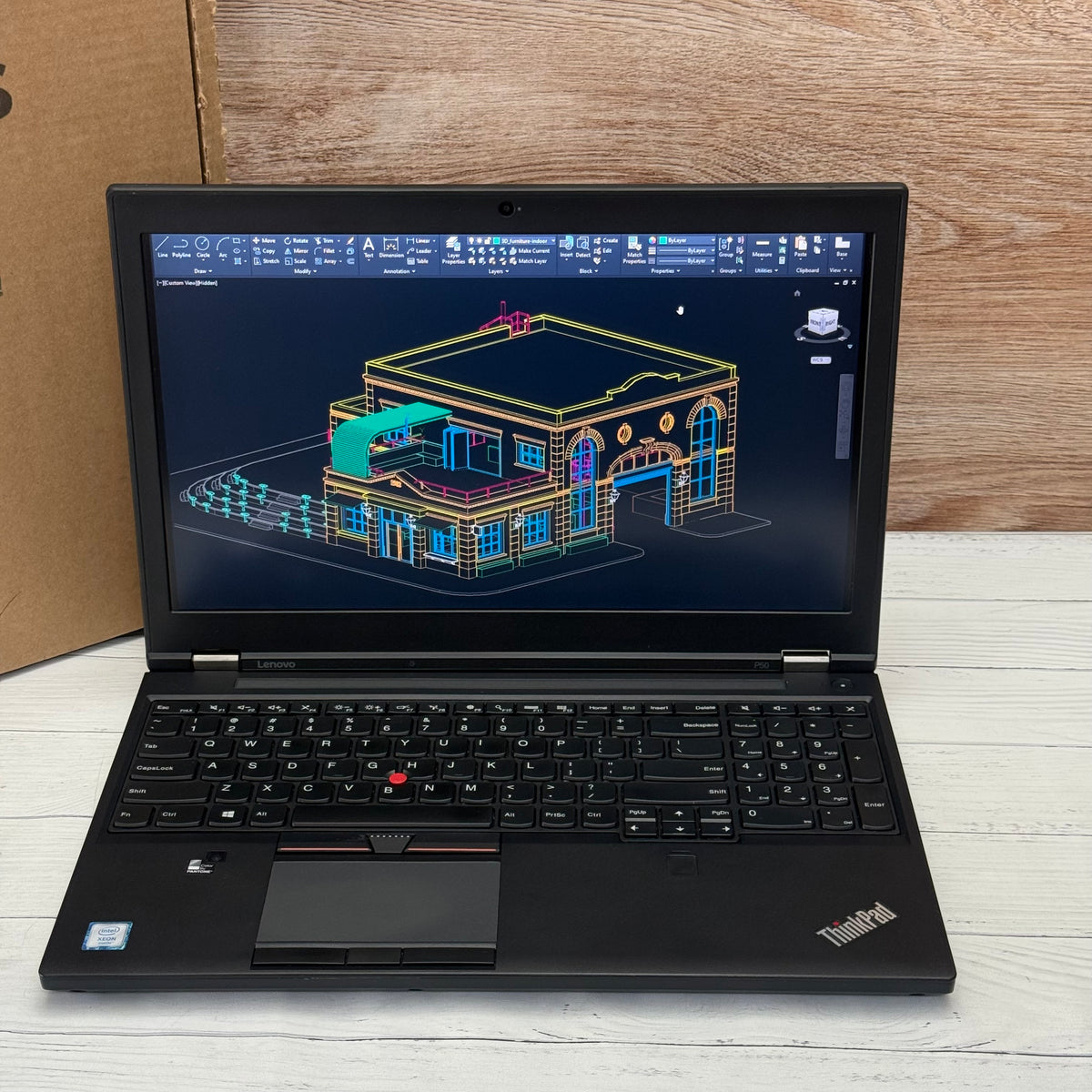 Laptop Lenovo ThinkPad P50 Xeon E3 SSD 256GB 32GB RAM Pantalla tactil  15.6" NVIDIA Quadro M2000M 4GB Clase B