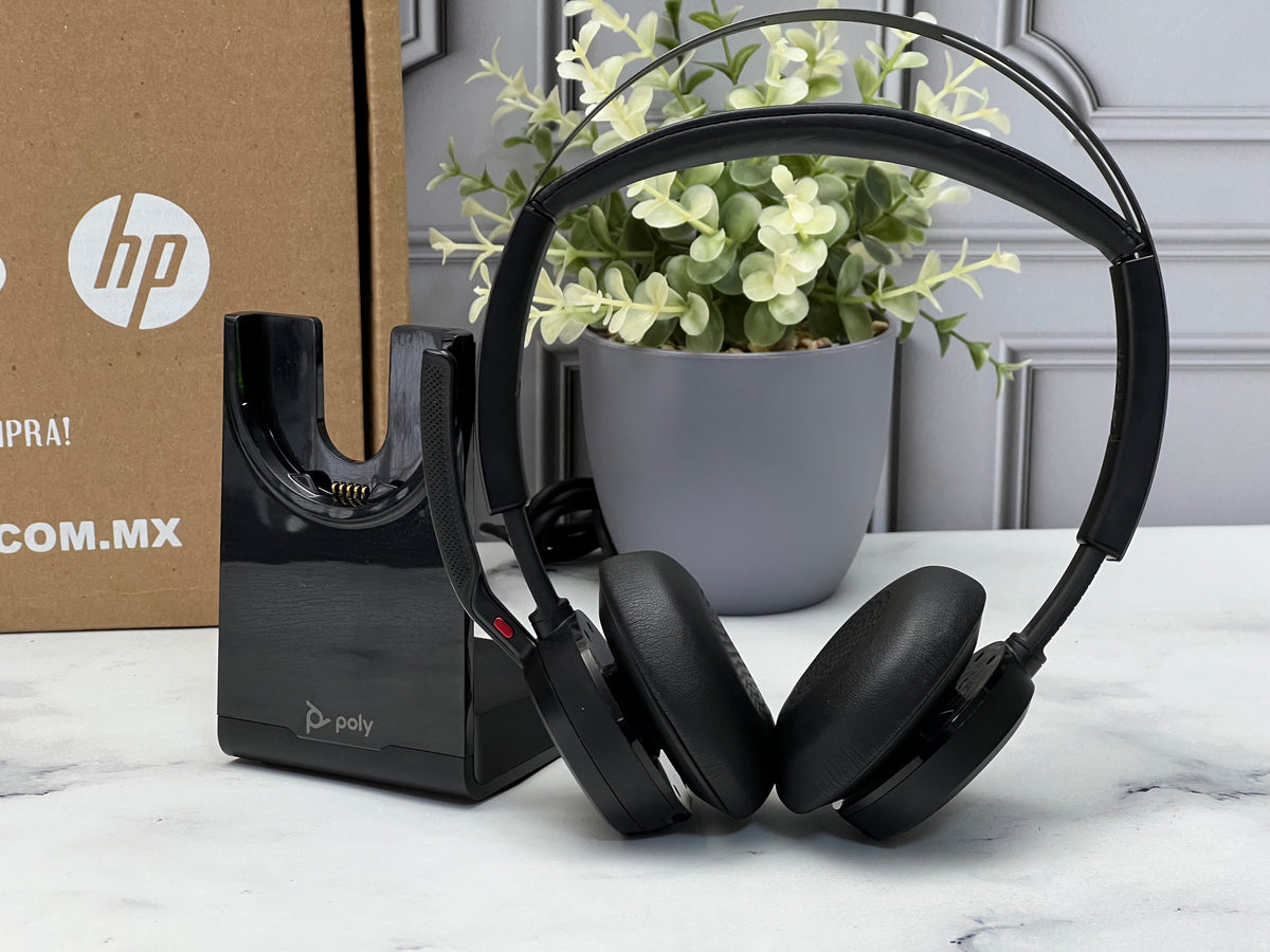 Audifonos Poly Voyager Focus 2  Inalámbrico Bluetooth Con Micrófono (BASE CON CABLE  TIPO C )