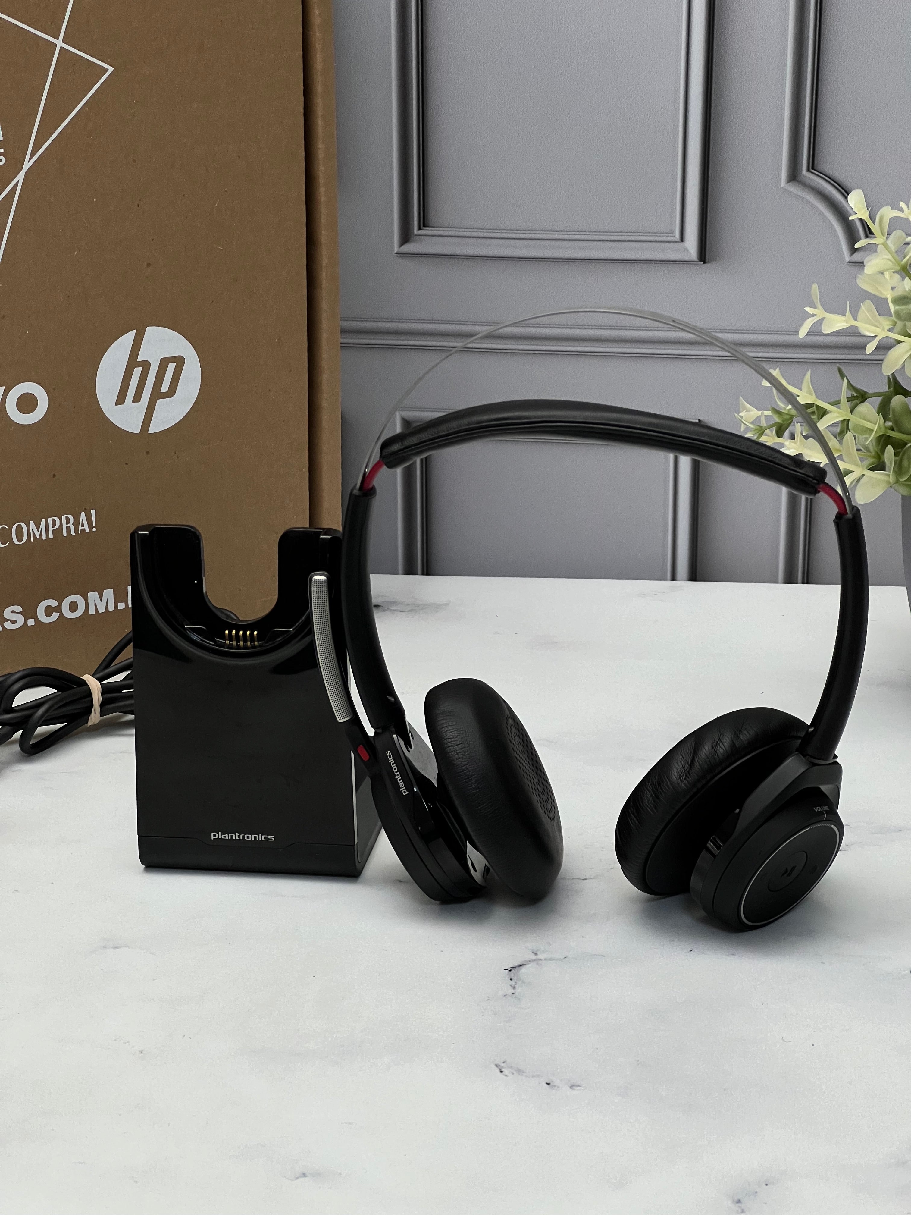 Plantronics Voyager Focus B825 UC Bluetooth Headset audífonos con Canc ...