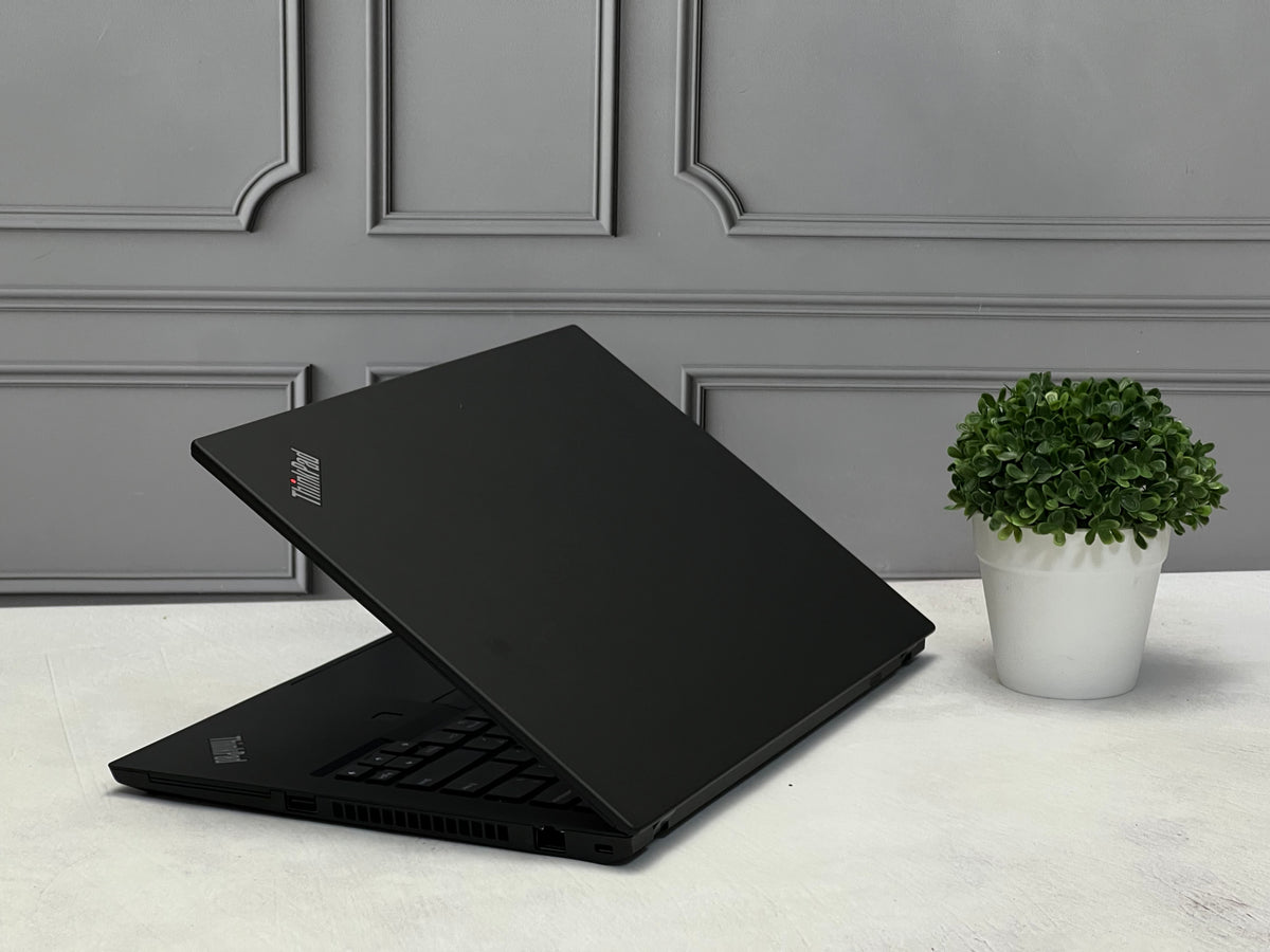 Laptop Lenovo ThinkPad T14 Gen 2 Ryzen 5  |16GB RAM | SSD 256GB | Pantalla 14" | Windows 11