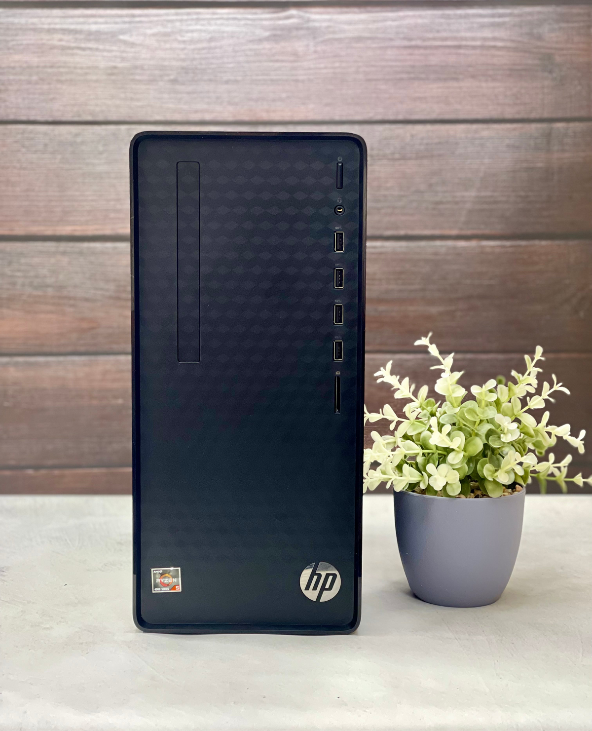 CPU HP DESKTOP M01-F1224 Ryzen 5 4600G | 12GB RAM | 512GB SSD | Windows 11