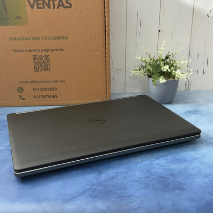 Laptop Dell Precision 7720 Core i7 6ta Gen 16 GB RAM SSD 256GB  Tarjeta NVIDIA Quadro M1200 4GB Pantalla 17.3″