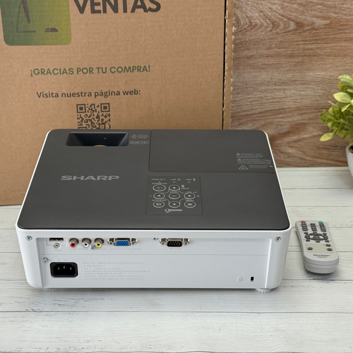 Proyector Sharp PG-LX2000  2800 Lúmenes | XGA | DLP | HDMI – De uso (SOLO 68 HRS)
