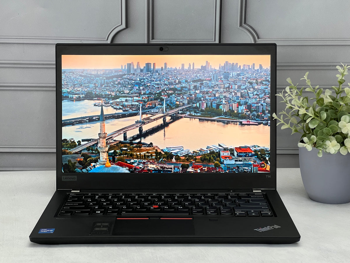 Laptop Lenovo ThinkPad T14 GEN 1 Core i7 10ma Gen SSD 256GB RAM 16GB Pantalla 14"