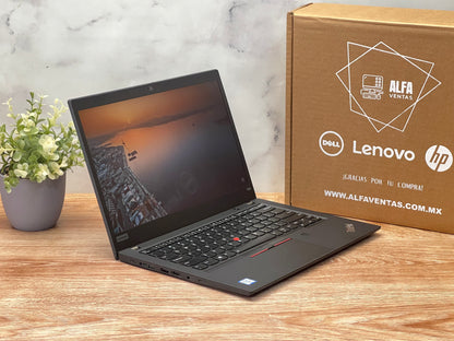 Laptop Lenovo Thinkpad T490 Core i7 8va gen SSD 256GB 16GB DDR4 Pantalla 14" CLASE B