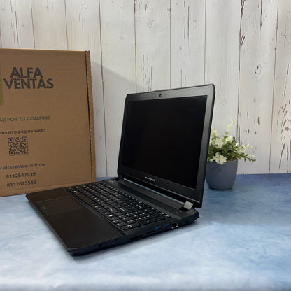 Laptop Eluktronics Pro 15 RE3  Core i7 6ta Gen | 16GB RAM | SSD 512GB | Tarjeta GTX 970M 4GB Pantalla 15.6” CLASE B