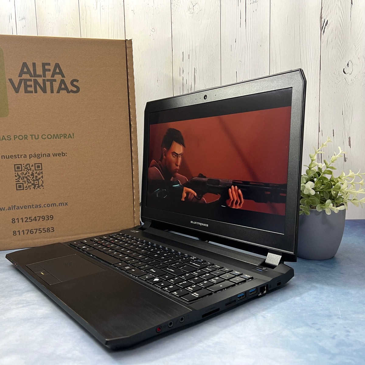 Laptop Eluktronics Pro 15 RE3  Core i7 6ta Gen | 16GB RAM | SSD 512GB | Tarjeta GTX 970M 4GB Pantalla 15.6” CLASE B