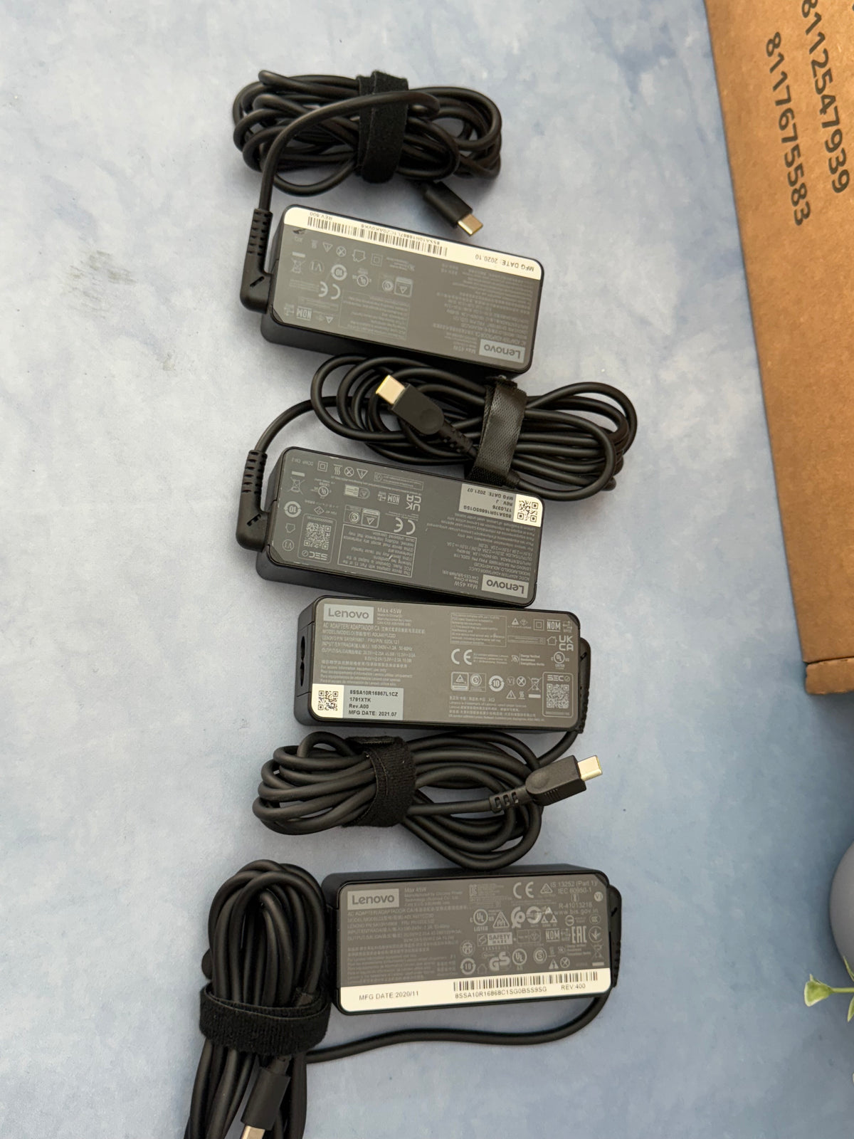 Cargador tipo C Lenovo Original 45W USB-C 20V 2.25A ( de uso)