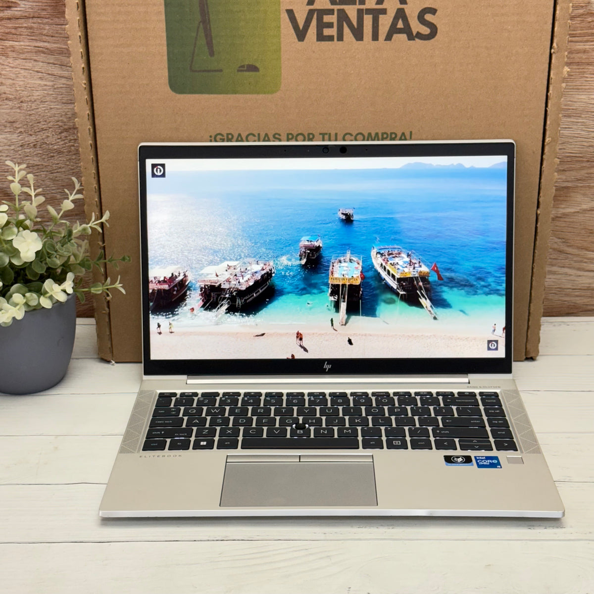 Laptop HP EliteBook 840 G8 Core i5 11va GEN SSD 512GB RAM 16GB DDR4 Windows 11 Pantalla 14"