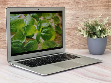 MacBook Air A1369 Mid 2011 Core i5 | 4GB RAM DDR3 | SSD 120GB | macOS Sierra | Clase B