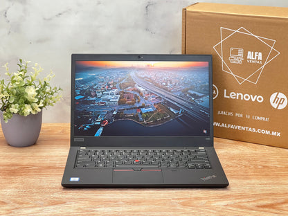 Laptop Lenovo Thinkpad T490 Core i7 8va gen SSD 256GB 16GB DDR4 Pantalla 14" CLASE B