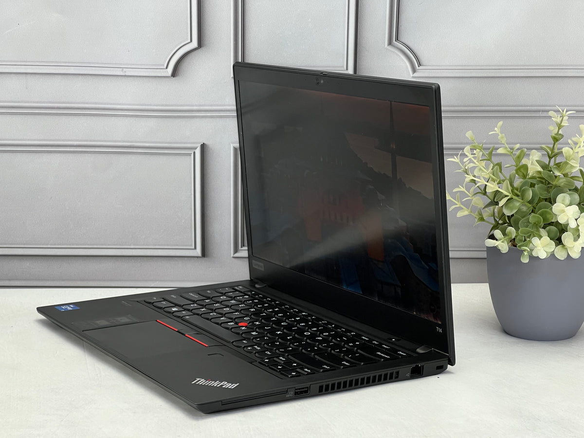 Laptop Lenovo ThinkPad T14 GEN 1 Core i7 10ma Gen SSD 256GB RAM 16GB Pantalla 14"
