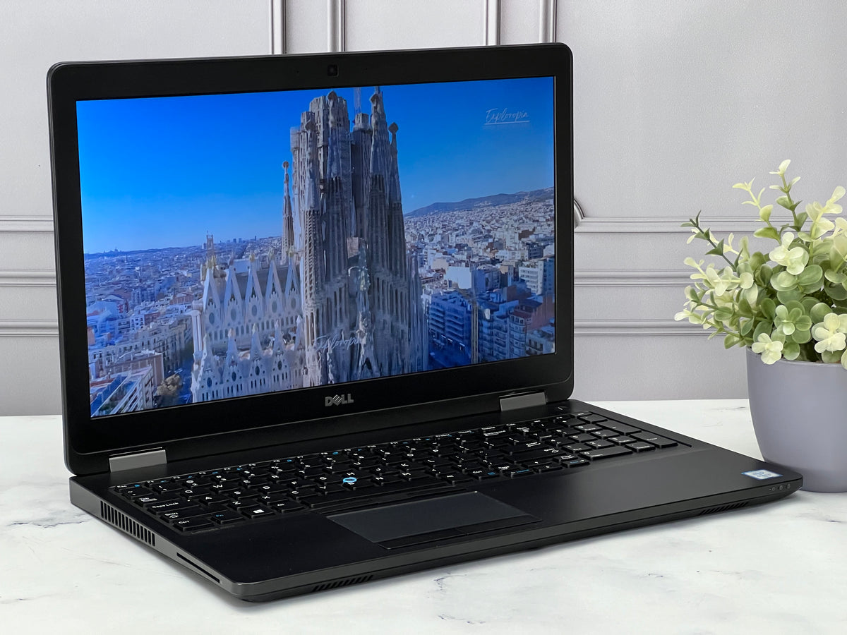 Laptop Dell Latitude E5570 Core i7 6ta Gen SSD 256GB RAM 16GB DDR4  Teclado numerico 15.6", Tarjeta Gráfica 2GB