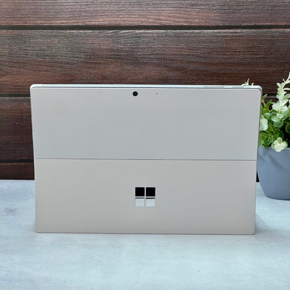 Microsoft Surface PRO 4 | Core i5-6ta Gen | SSD 256GB | RAM 8GB | Pantalla Táctil | CLASE B