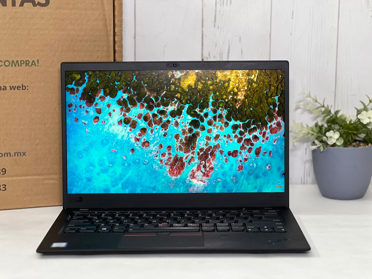 Laptop Lenovo ThinkPad X1 Carbon  Core i7 8va Gen | 16GB RAM | SSD 256GB | Pantalla Táctil 14" CLASE B