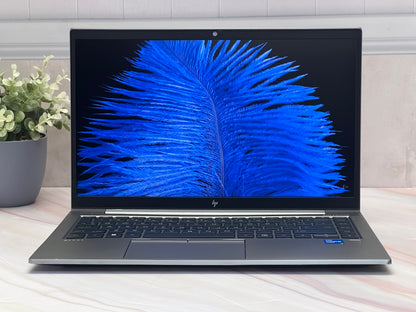 Laptop HP ZBook Firefly 14 G8 Core i5 11va Gen 16GB RAM SSD 512GB Pantalla 14” Windows 11