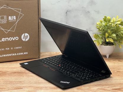 Laptop Lenovo ThinkPad T570 | Core i7 7ma Gen | SSD 256GB | 16GB RAM | Tarjeta NVIDIA GeForce 940MX 2GB | Pantalla 15.6”