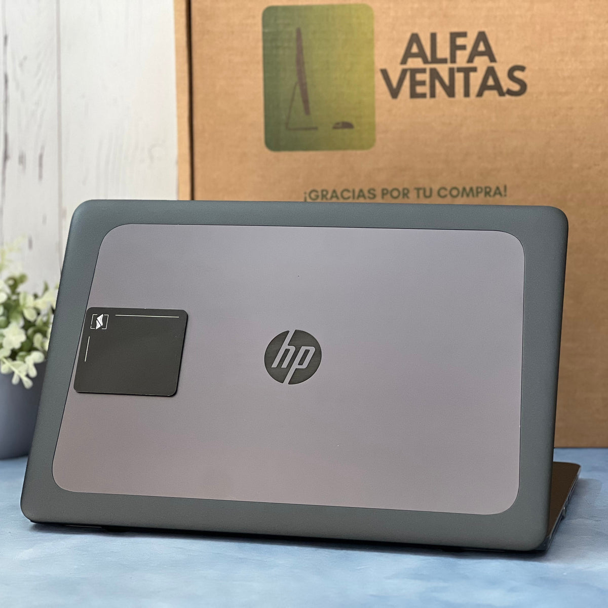 Laptop HP ZBook 15U G4  Core i7 7ma Gen 16GB RAM SSD 256GB  Tarjeta AMD FirePro  2GB CLASE B