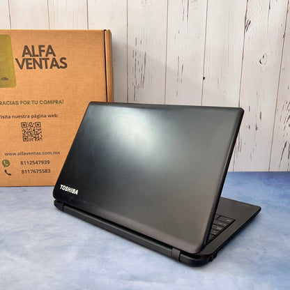 Laptop Toshiba Satellite C555 Celeron SSD 240GB 8GB RAM Pantalla 15.6” Windows 10
