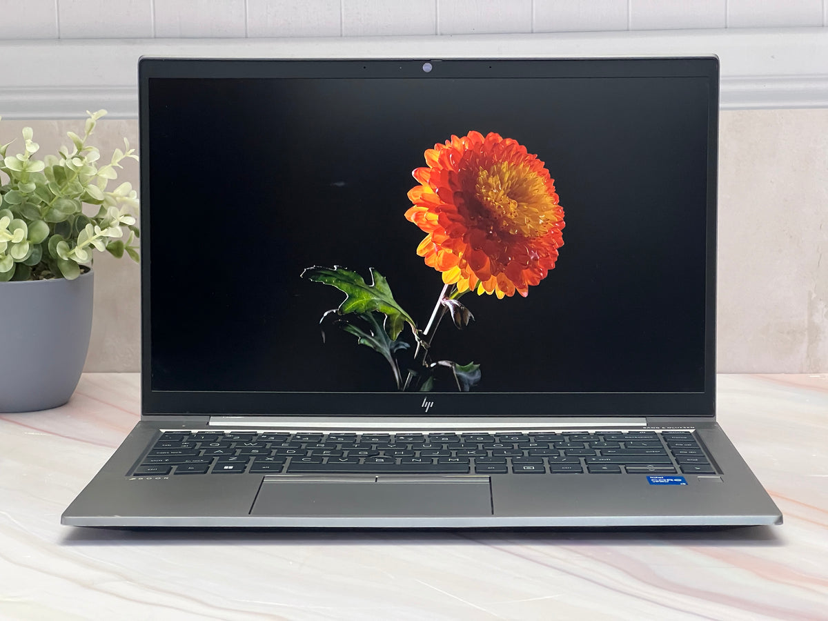Laptop HP ZBook Firefly 14 G8 Core i5 11va Gen 16GB RAM SSD 512GB Pantalla 14” Windows 11