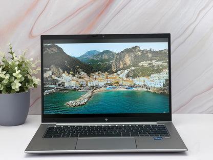 Laptop Hp ZBook FIREFLY 14 G9 Core i5 12va Gen SSD 512GB RAM 16GB  Pantalla 14" CLASE B