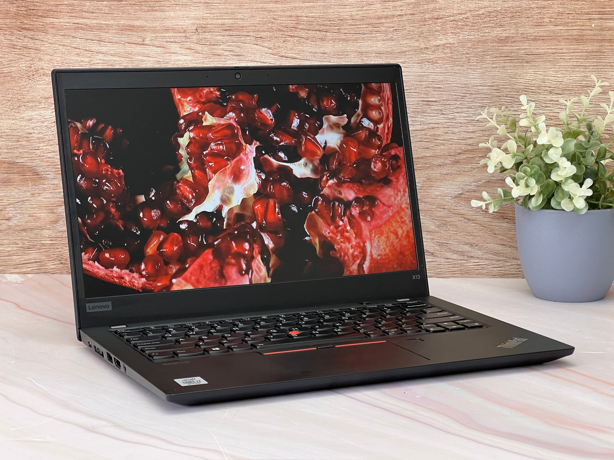 Laptop Lenovo ThinkPad X13 GEN 2 Core i7 11va Gen SSD 256GB RAM 16GB  Windows 11 Pantalla Táctil 13.3"