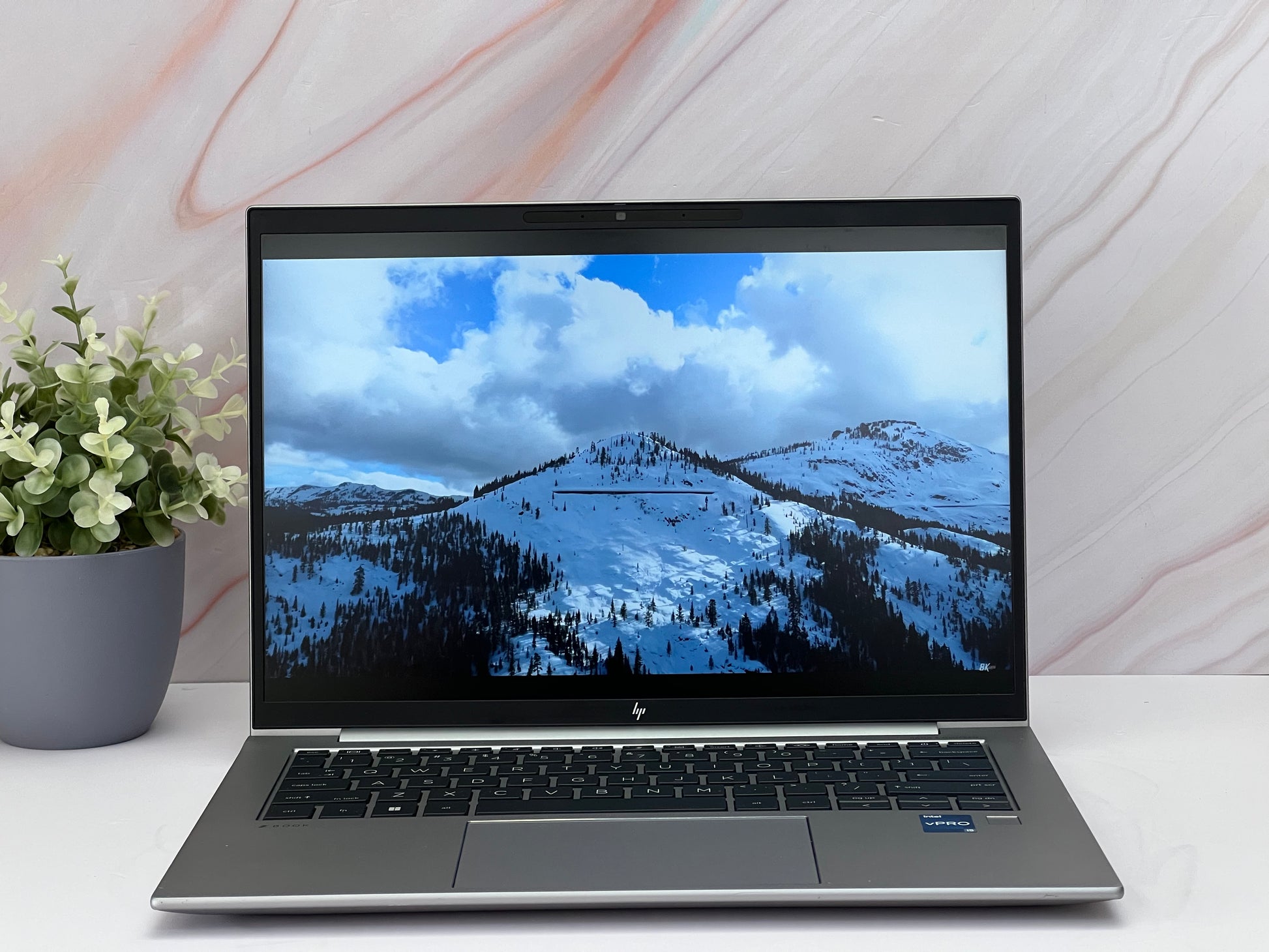 Laptop Hp ZBook FIREFLY 14 G9 Core i5 12va Gen SSD 512GB RAM 16GB  Pantalla 14" CLASE B